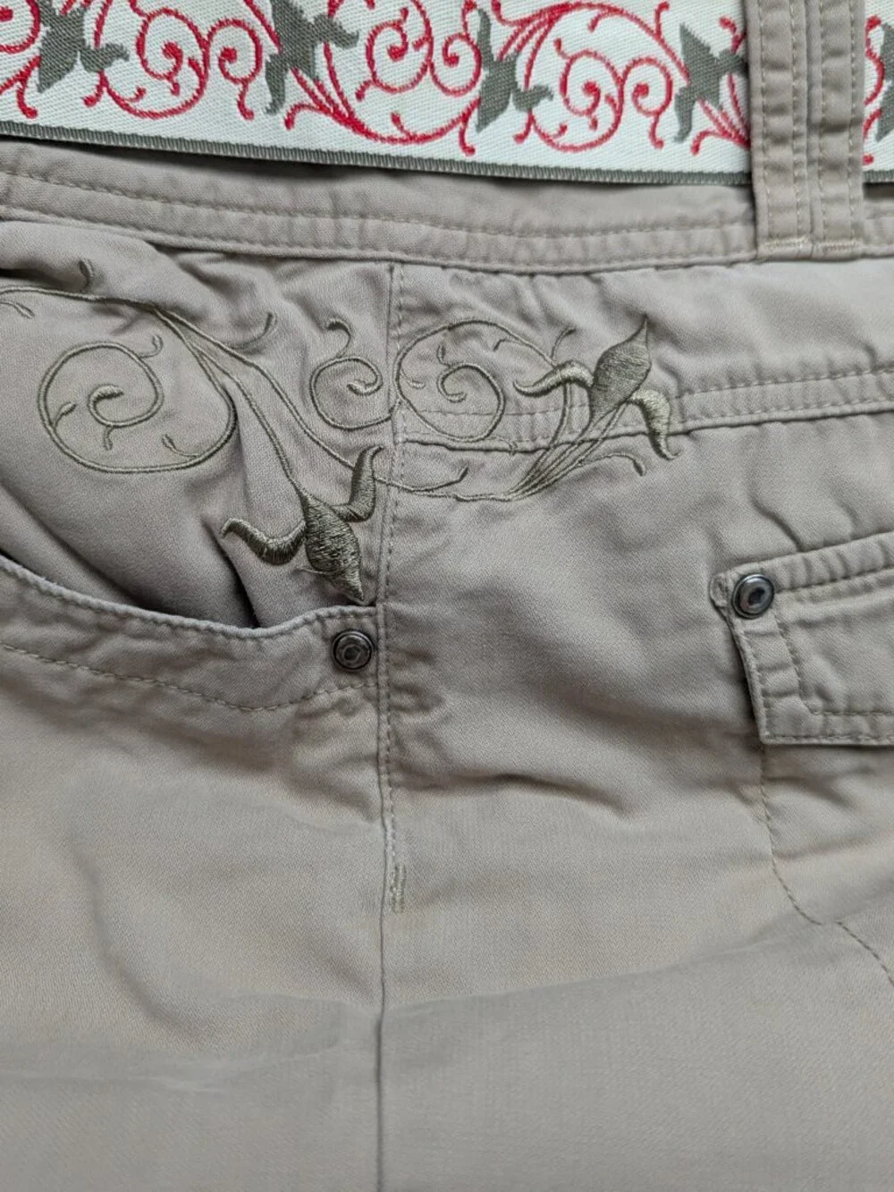 Cabela's Ultimate Outdoor Pants Women's Khaki Beige Pockets Belt Straight Leg 12
